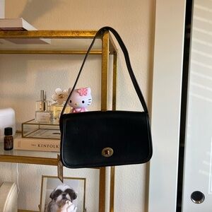 New Brandy Melville Y2K Black Small Shoulder Bag Turnlock Vegan Leather